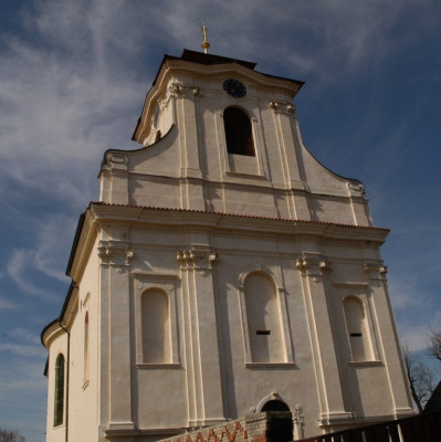 Dolní Bousov, kostel sv. Kateřiny
