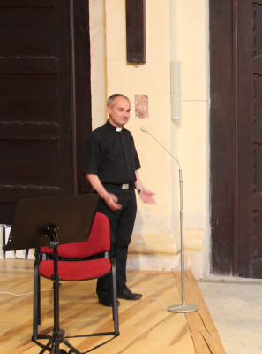 Kralovice, kostel sv. Petra a Pavla