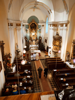 kostel sv. Mikuláše - interiér