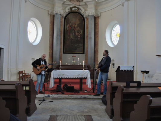 Barbarúna / Kamil Kaiser a Roman Hampacher