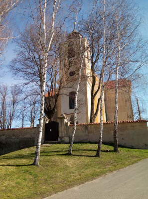 Kostel sv.Máří Magdaleny Chlumín / Kostel sv.Máří Magdaleny-pohled od západu