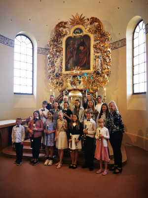 Voděrady, kostel sv. Petra a Pavla