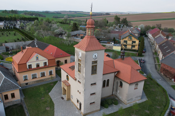 Kostel Jakuba st. Domaželice / Kostel Jakuba st. Domaželice / Autor fotografie: Dostál Pavel