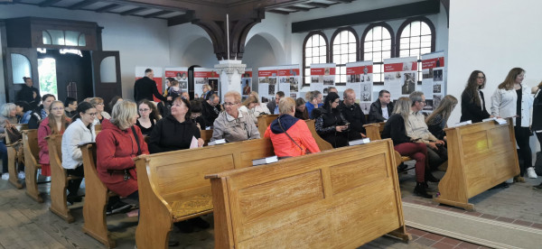 Duchcov, kostel CČSH