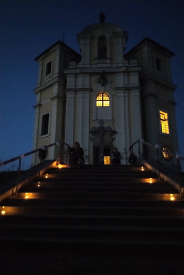 Smolotely-Maková Hora, kostel sv. Jana Křtitele a P. Marie Karmelské