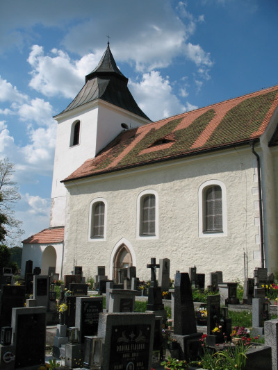 Žďár (okr. Plzeň - jih), kostel sv. Václava. / Pohled na kostel od jihovýchodu (stav 2008). / Autor fotografie: Marek Marovič