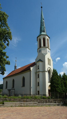 Hovězí, kostel sv. Maří Magdalény / Hovězí, kostel sv. Maří Magdalény