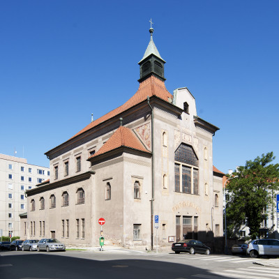 Praha 3 - Žizkov, kostel sv. Anny.jpg