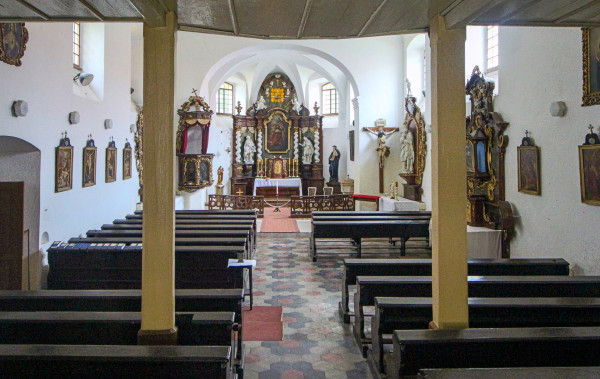 Interiér kostela sv. Václava / Autor fotografie: Autor: VitVit, wikipedie