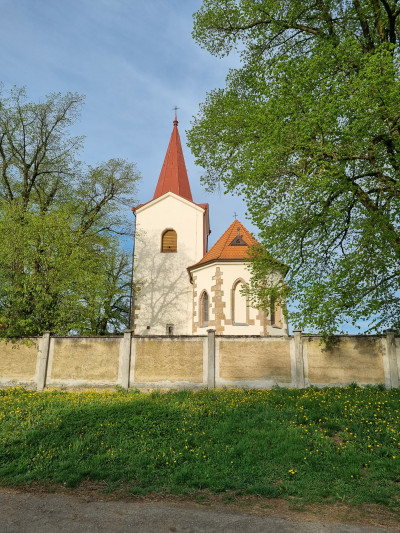Spálené Poříčí - Číčov, kostel sv. Filipa a Jakuba