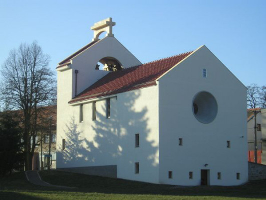 Šumná, kostel Svatého Ducha