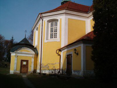 Jesenice, kostel sv. Petra a Pavla