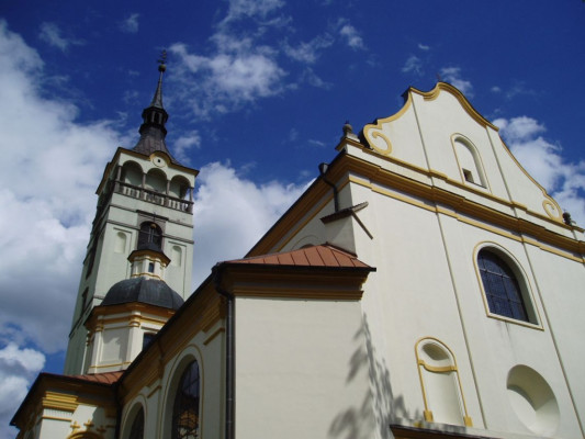Lipník nad Bečvou, klášterní kostel sv. Františka