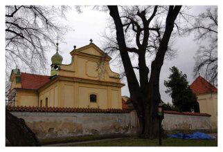 Neratovice-Lobkovice, kostel Nanebevzetí Panny Marie