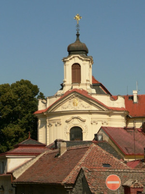Kutná Hora, kostel Nejsvětějšího Srdce Páně, klášter