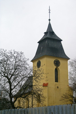 Kutná Hora - Malín, kostel sv. Jana a Pavla, hřbitov
