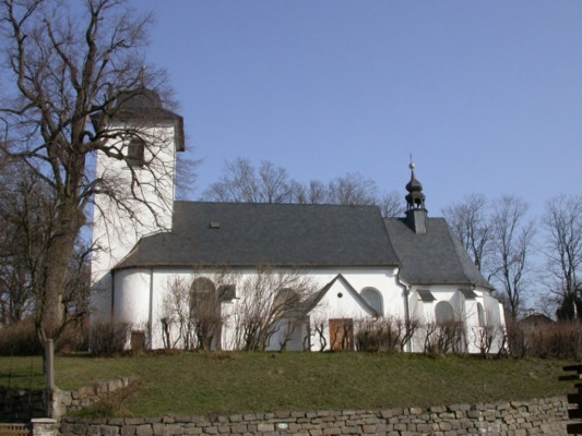 Spálov, farní kostel sv. Jakuba