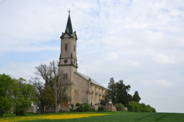 Chleby, evangelický kostel, hřbitov