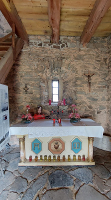 Merboltice - kaple v přízemí zvonice / Autor fotografie: T. Efler