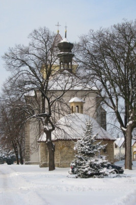 Kostel s márnicí v zimě / Autor fotografie: Ladislav Tomek