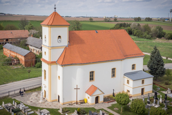Kostel sv. Jiří v Třebomi