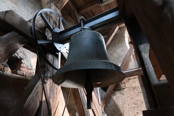 zvon z roku 1985 / SVATÝCH CYRILA A METODĚJE