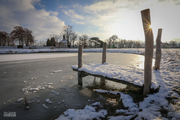 Pátek, kostel sv. Vavřince, hřbitov / Autor fotografie: Petr Vrestiak