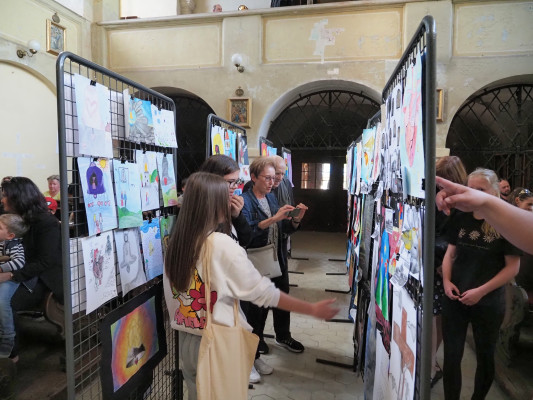 Kralovice, kostel sv. Petra a Pavla